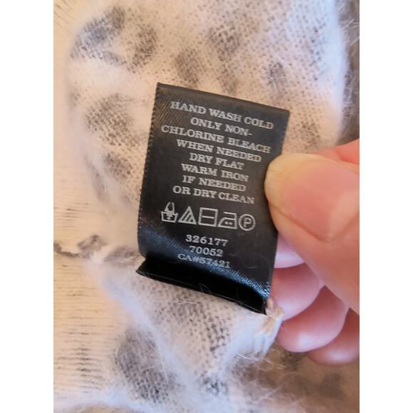 Ann Taylor Sweater Women's Sz SP Black White Leopard Print Rabbit Hair Pullover - Picture 11 of 12